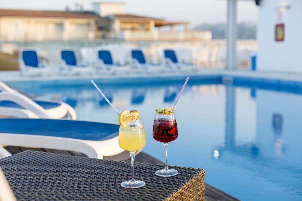 Medi Garden Hotel&Residence Alba Adriatica Exterior foto